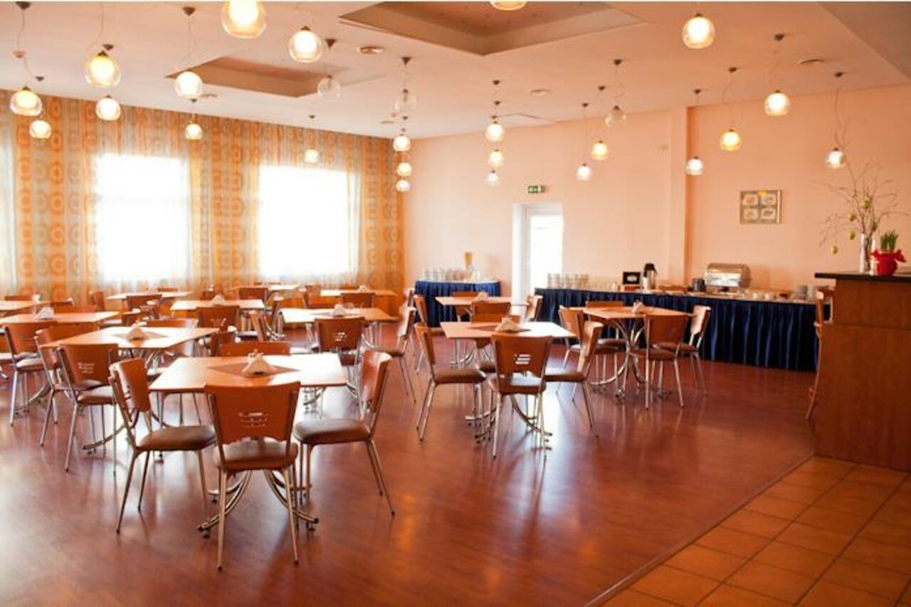 Hotel Skanste Ryga Zewnętrze zdjęcie